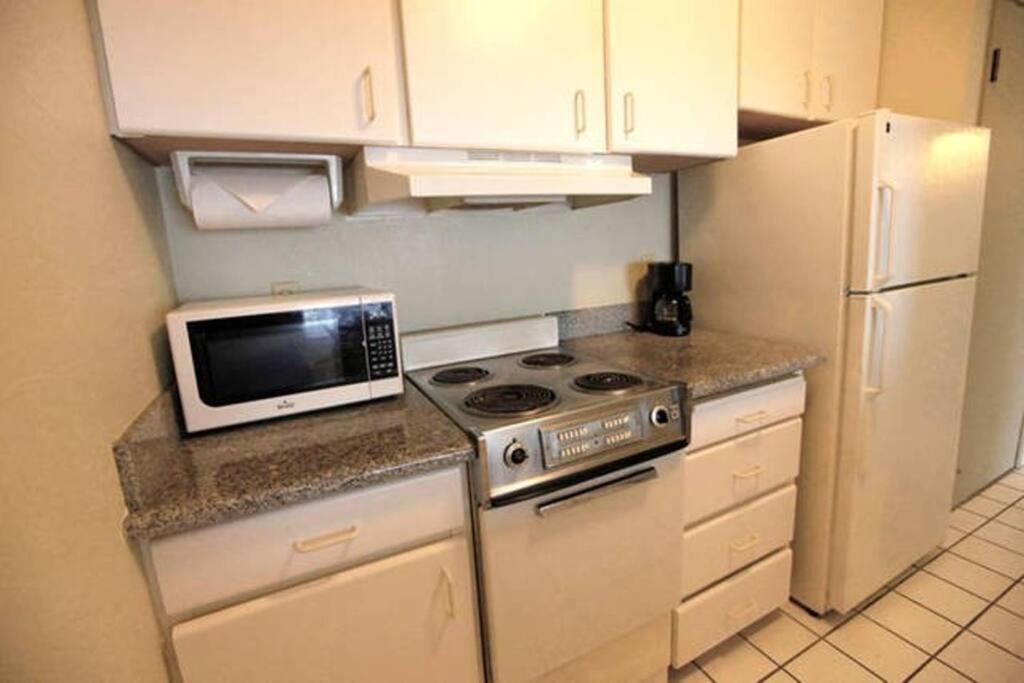 Lovely 1 Bedroom With Kitchen, Free Wifi & Parking Капаа Екстер'єр фото